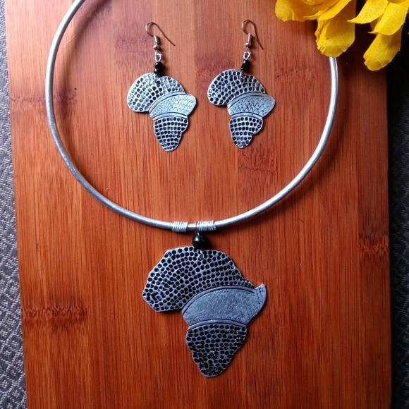 2PC Beautiful Metal African Choker & Earrings S - Picture 3 of 7